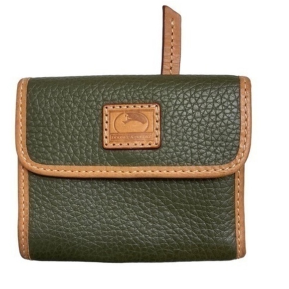 Dooney & bourke green & brown compact wallet - Picture 1 of 6